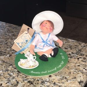 Annalee 7” Tea Time Logo 1997 with original tags